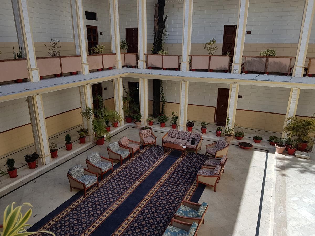 Kesar Bhawan Palace Ābu Eksteriør billede